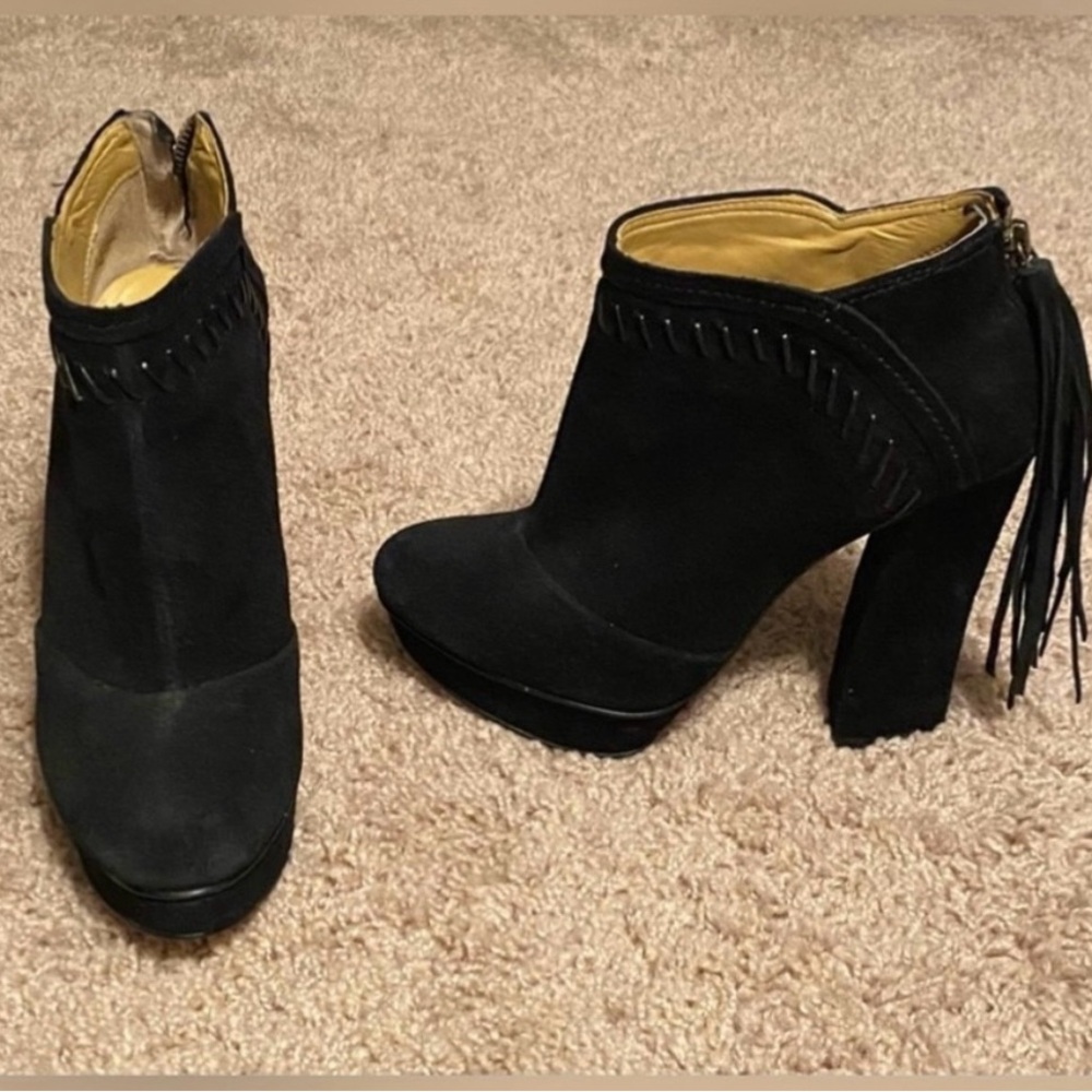 Nine West Black Ankle Booties with Fringe